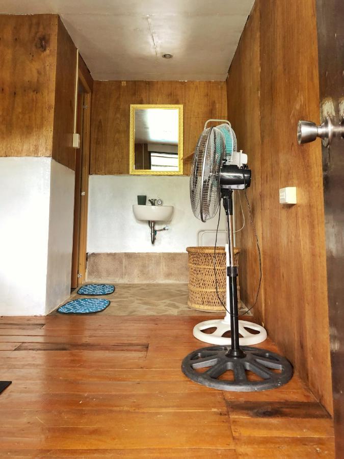 Balecabugaocottagesrental エルニド エクステリア 写真
